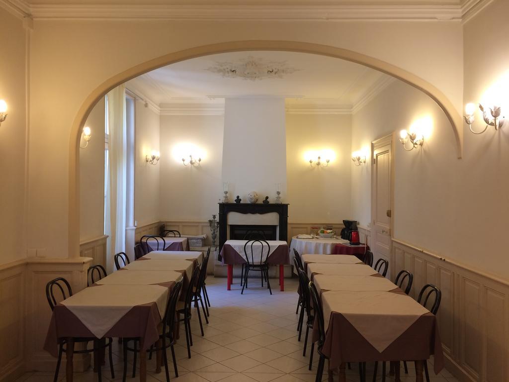 מונפלייה Hotel Acapulco מראה חיצוני תמונה