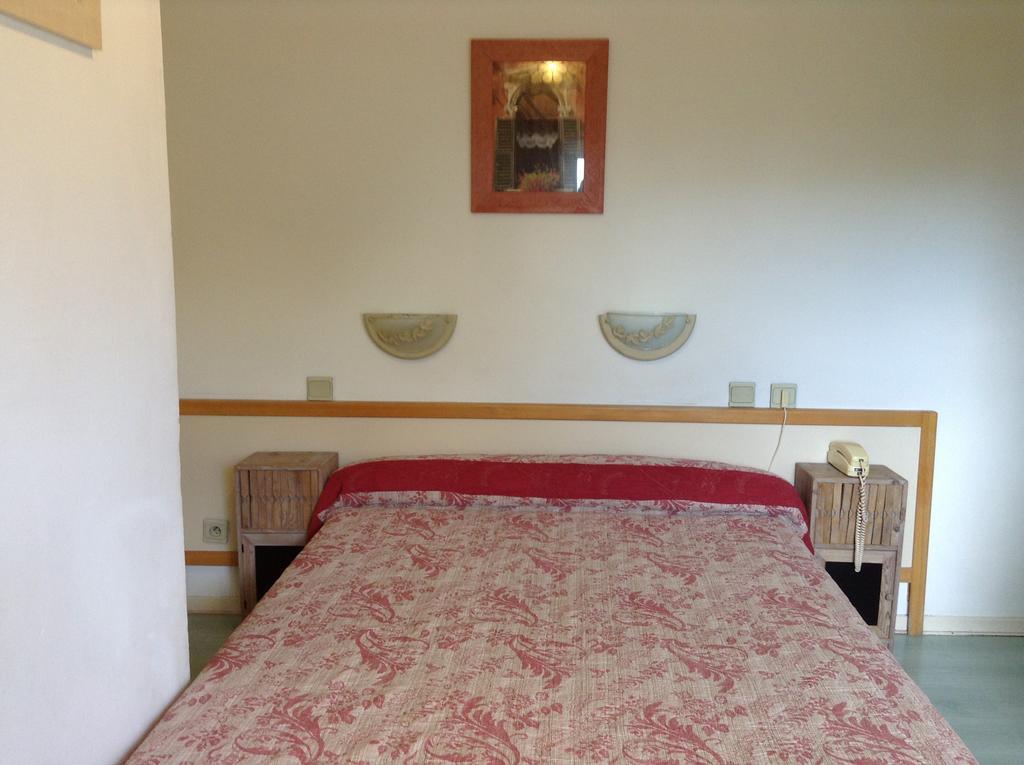 מונפלייה Hotel Acapulco חדר תמונה