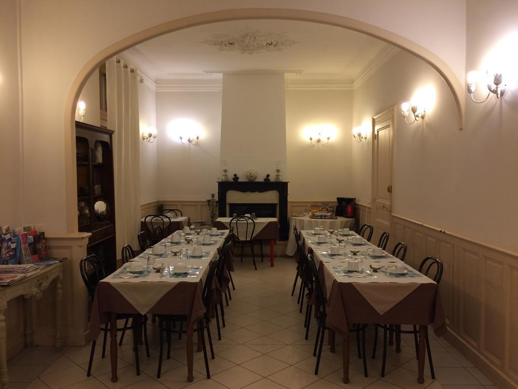 מונפלייה Hotel Acapulco מראה חיצוני תמונה